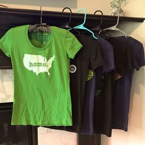 Lot of 5 The Chivery berry chive tee shirts small